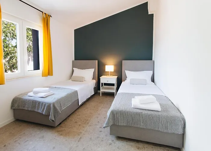 Vila Magna - Seaside With Pool And Sauna *