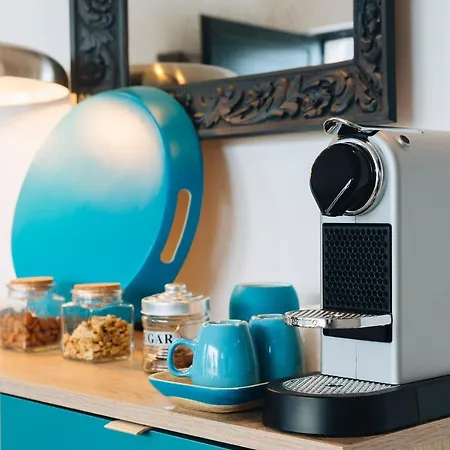 Magna - Seaside With Pool And Sauna וילה *